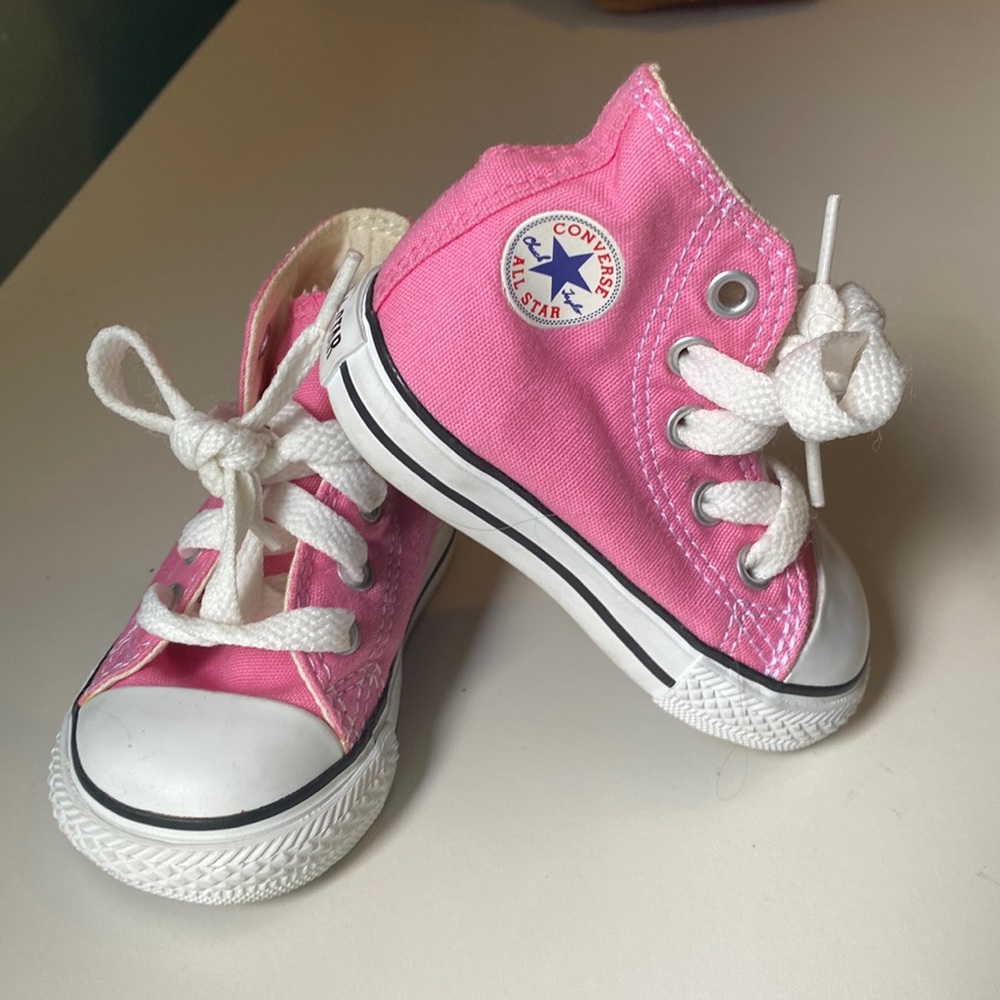 Baby high top pink converse size 3C